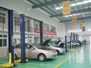 廣州市駿威汽車貿易有限公司簡介 專業汽車服務，匠心鑄就信賴